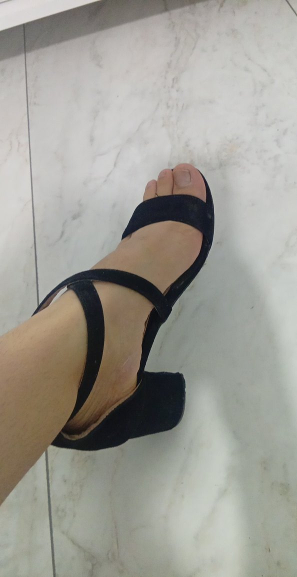 Siyah Bantlı Stiletto Topuklu Kadın Ayakkabı - Görsel 2