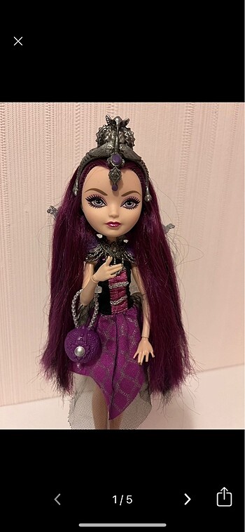 Ever After High Raven Queen Kraliçe