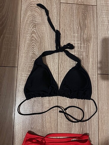 Penti Pareo ve bikini üstü