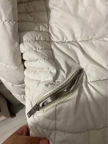 Zara Beyaz mont