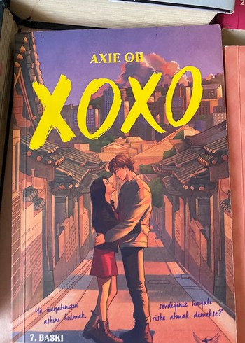 XOXO - Axie Oh Roman
