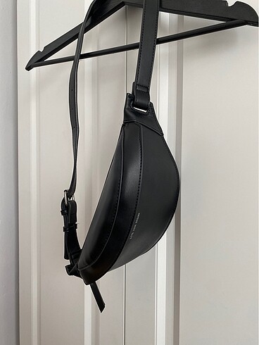 stradivarius bel çantası