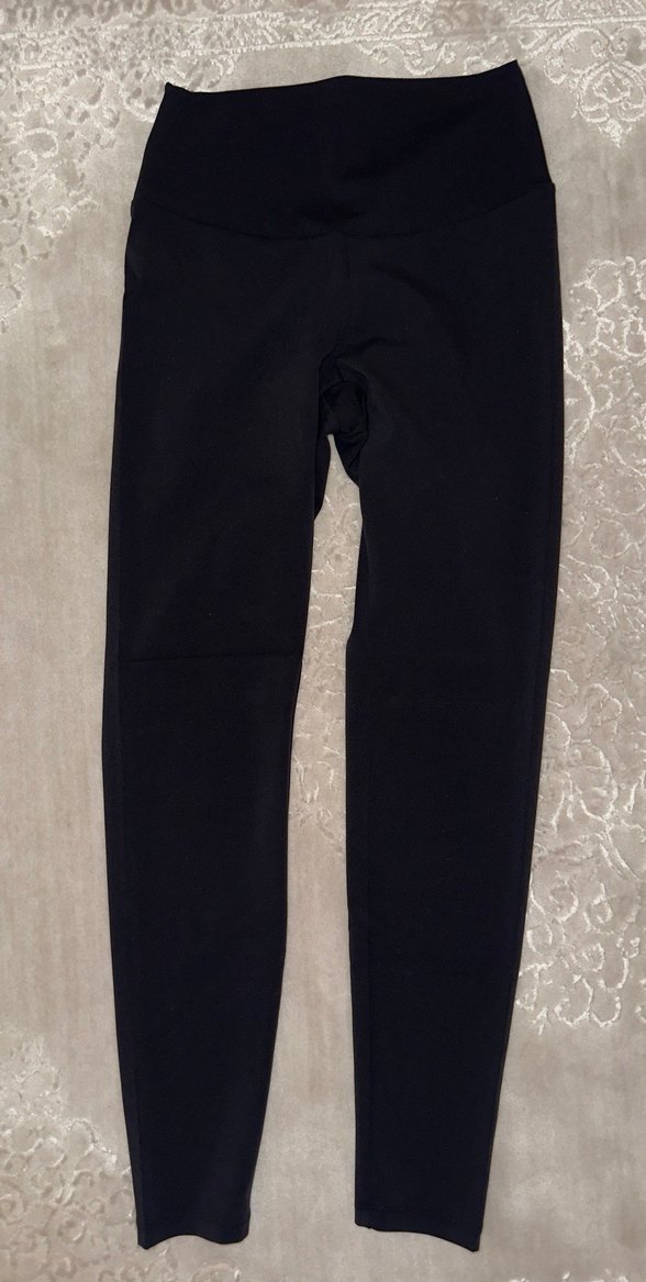 Siyah Tayt - Görsel 3