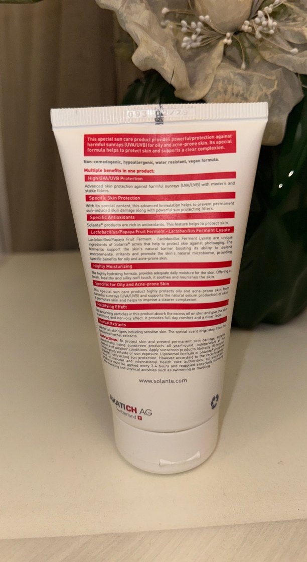 Solante Acnes SPF 50+ Güneş Kremi 150 ml - Görsel 3