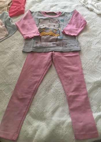 24-36 Ay Beden Kız Çocuk Pembe Baskılı Uzun Kollu Pijama Takımı 4/5 yaş