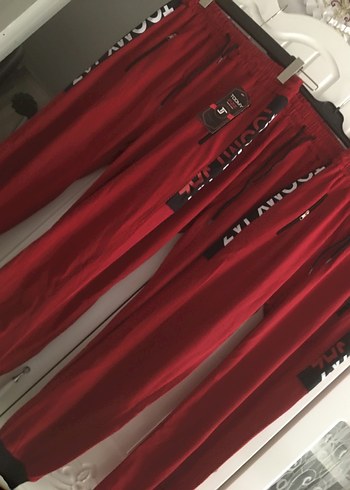 Kırmızı Unısex Rahat Fermuarlı Eşofman S/M beden mevcut - Görsel 13