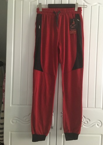 Kırmızı Unısex Rahat Fermuarlı Eşofman S/M beden mevcut - Görsel 2
