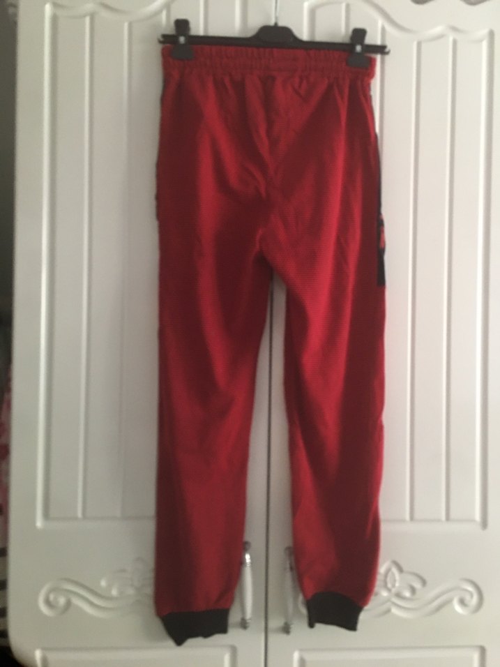 Kırmızı Unısex Rahat Fermuarlı Eşofman S/M beden mevcut - Görsel 4