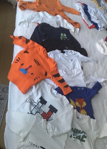 Çocuk Kıyafeti 6/9 aylik 9 adet - Görsel 2