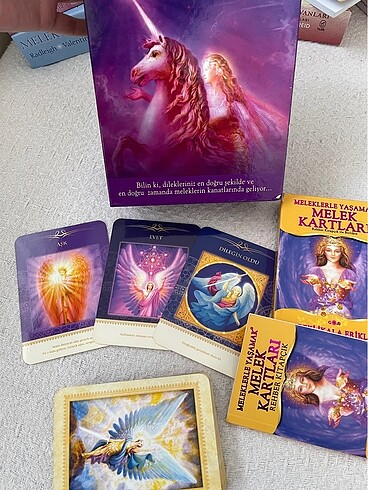 Beden Meleklerle Yaşamak Özel Kutu ve Tarot Destesi