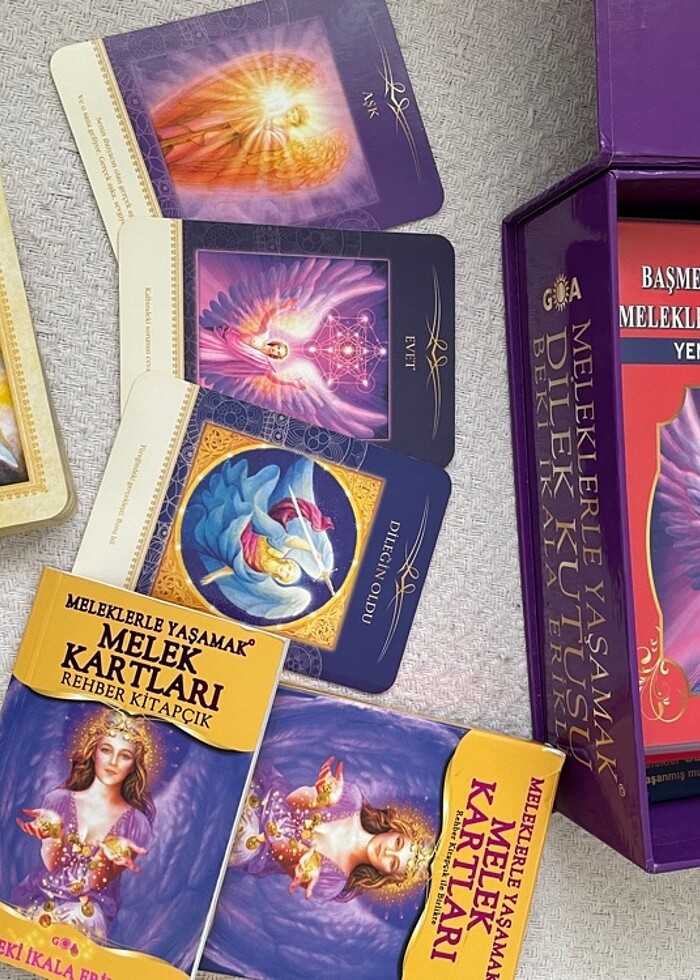 Meleklerle Yaşamak Özel Kutu ve Tarot Destesi - Görsel 2