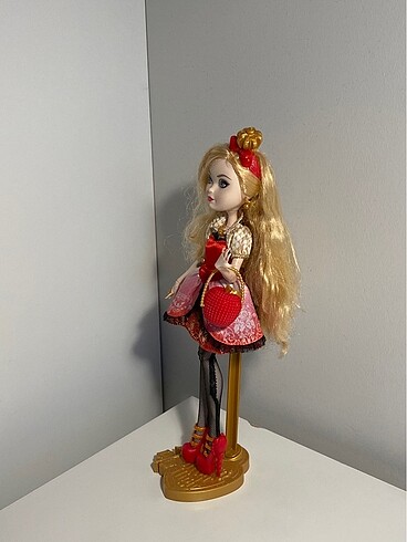  Ever After High