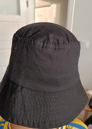 Kadın Siyah Minimalist Kova Şapka - Görsel 3