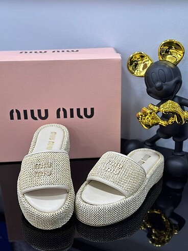 MIU MIU HASIR TERLİK
