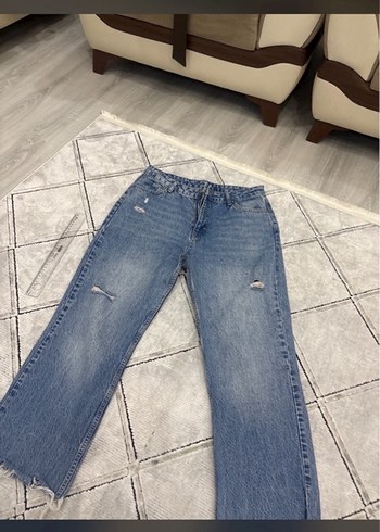Trendyol & Milla Mavi Yikamali Rahat Kesim Jean