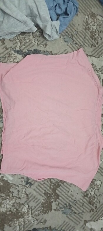 Yazlık kısa kollu çocuk tişörtü  - Görsel 2