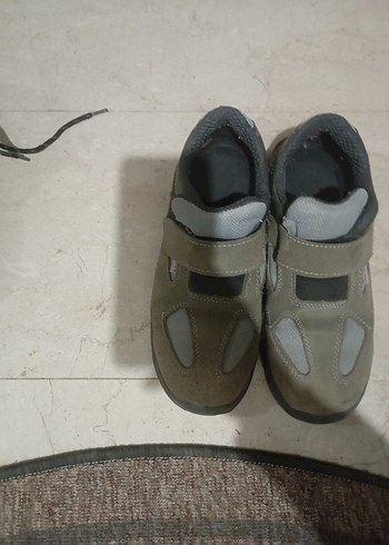 Gri Cırt Cırtlı İş Ayakkabısı - Görsel 2