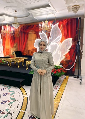 Uzun Kollu krem taşlı Tesettür Abiye Elbise - Görsel 2