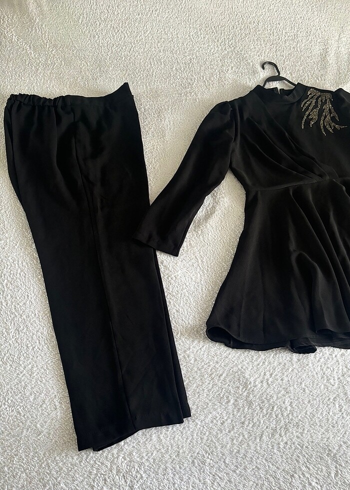 Tesettür Pantolonlu Takım - Görsel 2