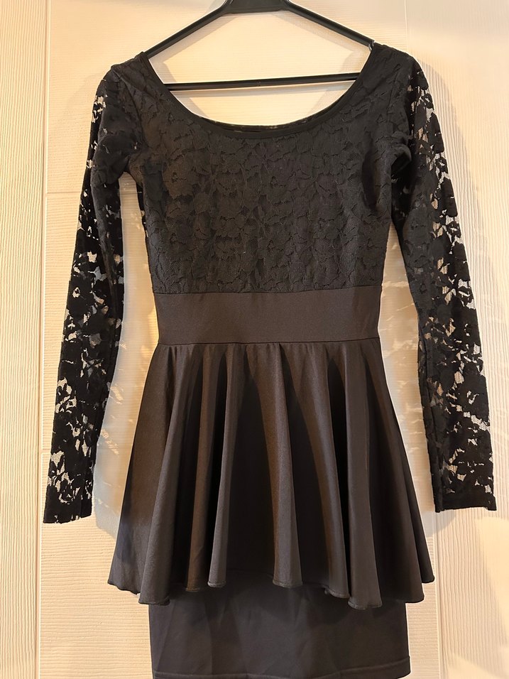 Uzun Kollu Siyah Dantel Gotik Elbise - Görsel 5