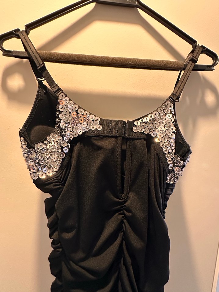 Payet Detaylı Mini Siyah Abiye Elbise - Görsel 4