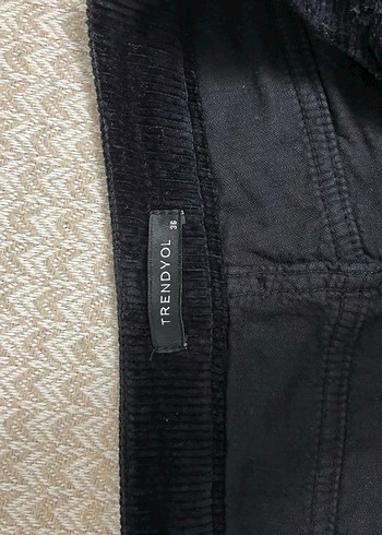 Siyah Kadife Midi Etek - Görsel 3