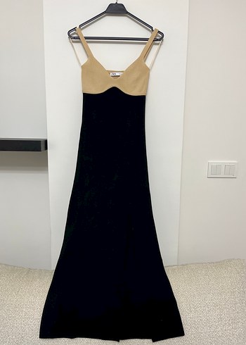 Zara Bej ve Siyah V Yakalı Midi Elbise - Görsel 2