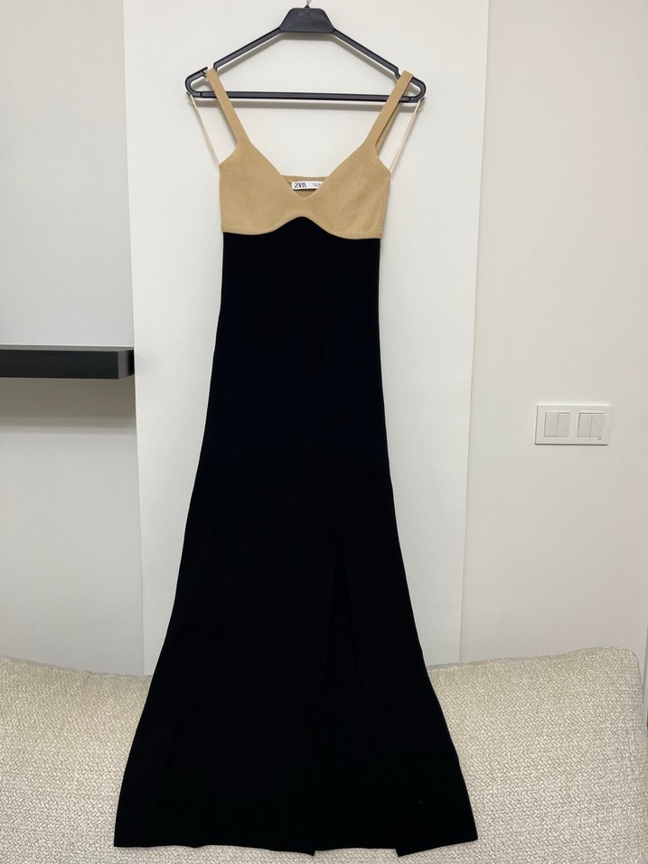 Zara Bej ve Siyah V Yakalı Midi Elbise - Görsel 2