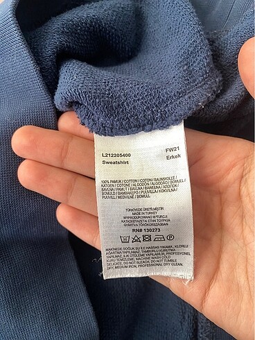 m Beden Lee sweatshirt