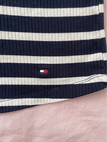 xs Beden tommy hilfiger crop atlet