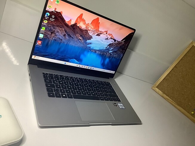 Huawei Matebook D15