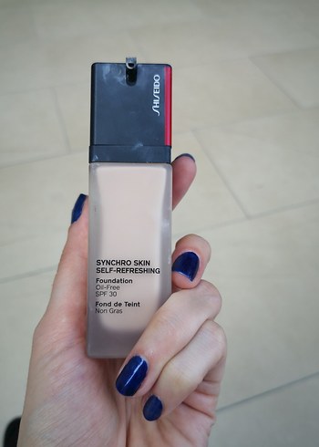 Shiseido Açık Bej Fondöten 160