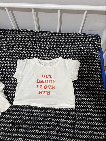 Beyaz Crop Top