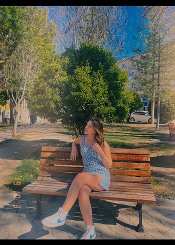 Mavi çiçek Desenli Kısa Denim Elbise