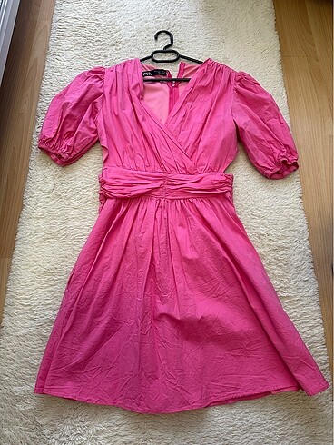 Zara pembe elbise