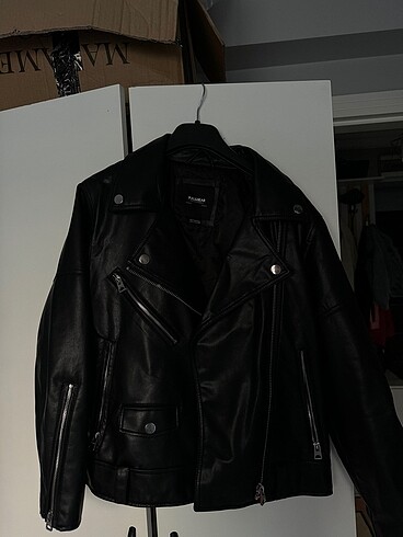 Deri ceket pullandbear