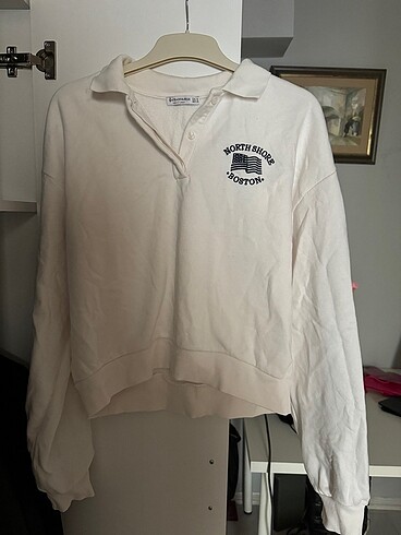 Stradivarius sweatshirt