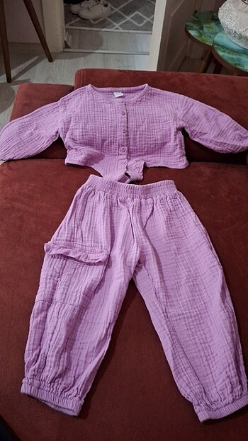 Kız bebek bluz ve pantolon