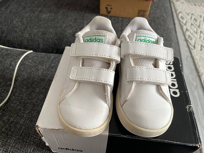 21 Beden Adidas advantage ayakkabı 21