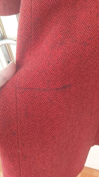 Kırmızı kaşe palto  - Görsel 5