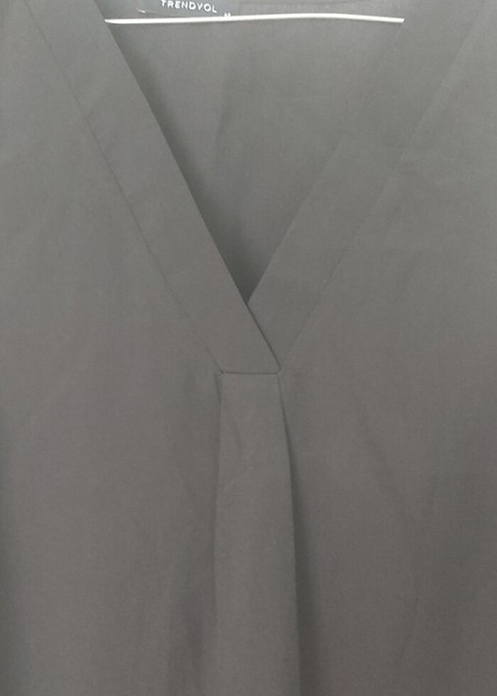 Siyah kolsuz yazlık bluz  - Görsel 2