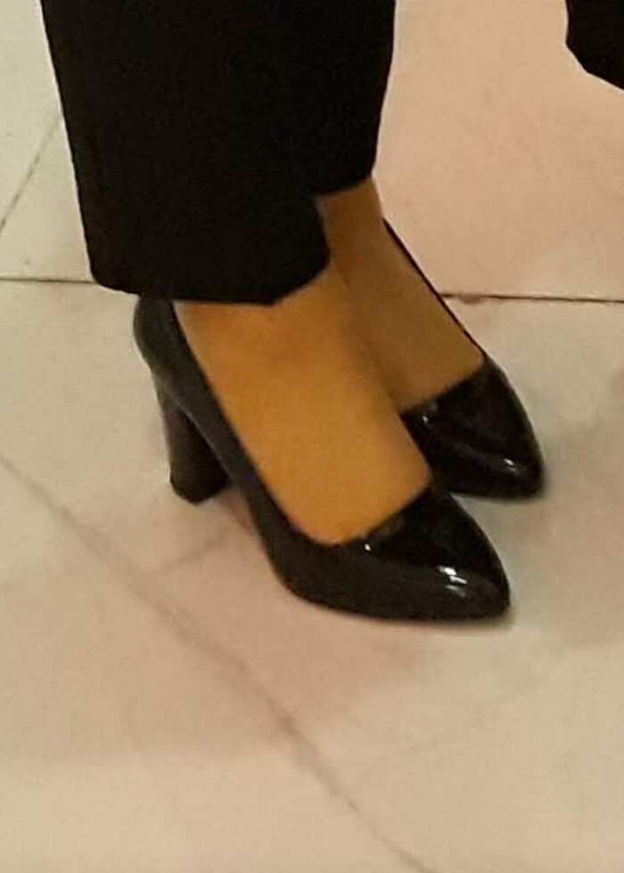Kalın topuklu ayakkabı - Görsel 4