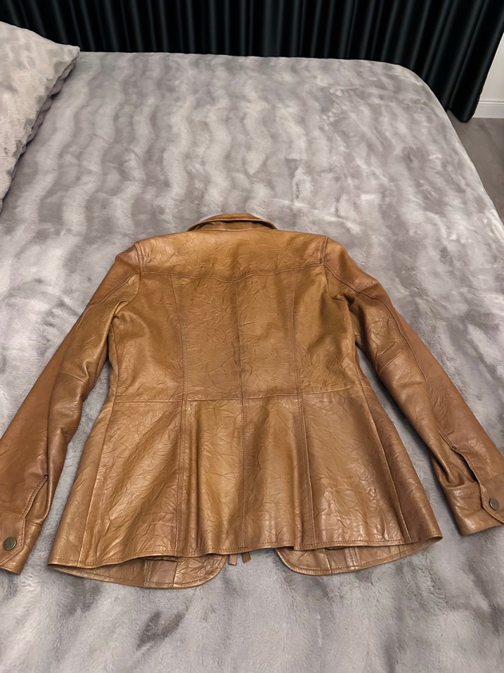 Çok az kullanılmış gerçek deri ceket - Görsel 4