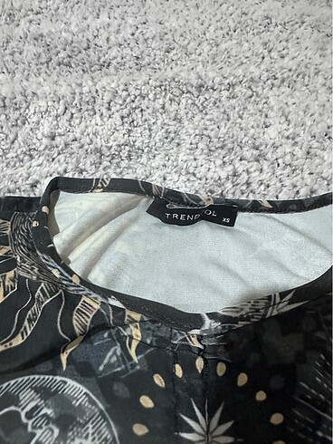 Desenli bluz - Görsel 2