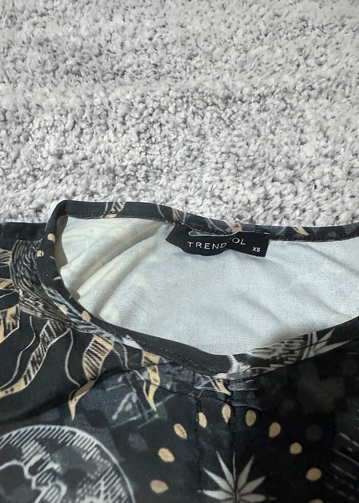 Desenli bluz - Görsel 2