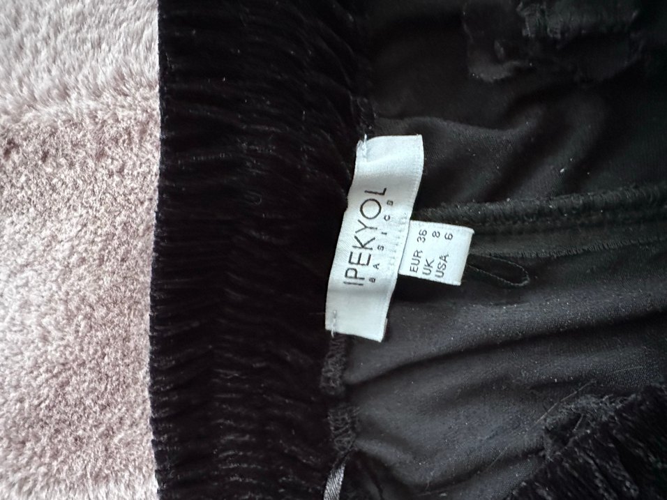 Siyah Rahat Kadın Kumaş Pantolon - Görsel 2