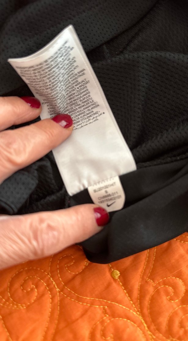 Siyah Kısa Kollu Spor Kadın Tişört - Görsel 3