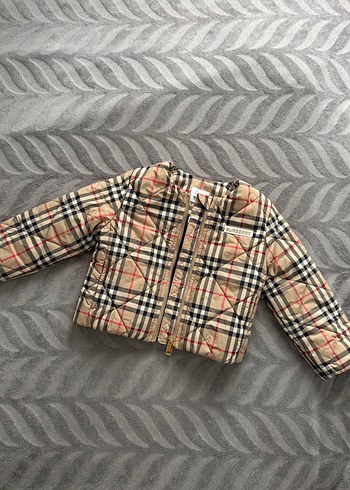 Burberry Kiz Cocuk Mont
