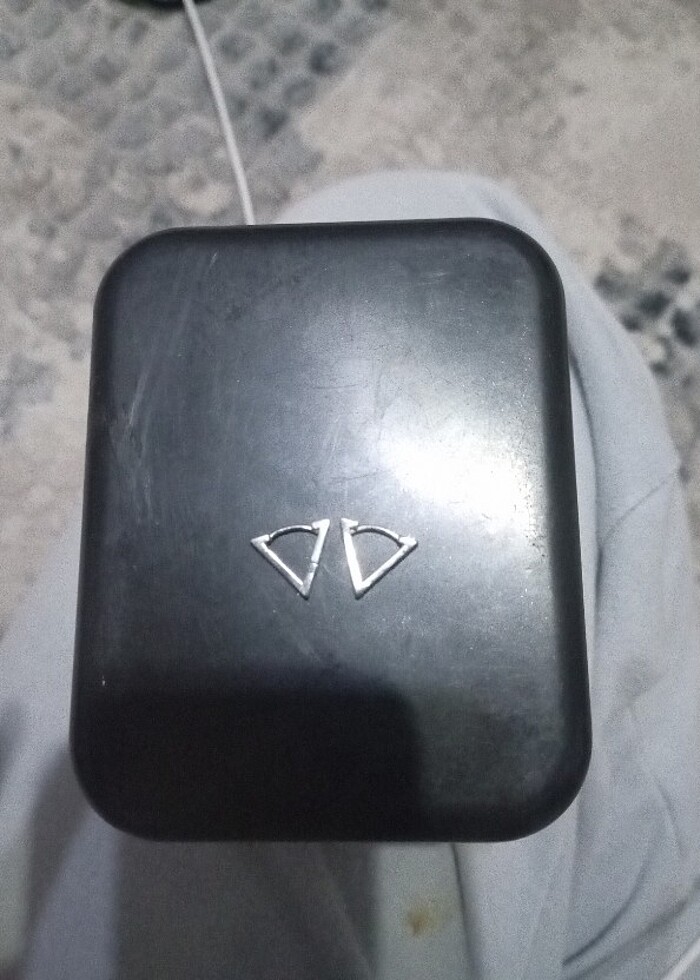 Küçük üçgen küpe - Görsel 3