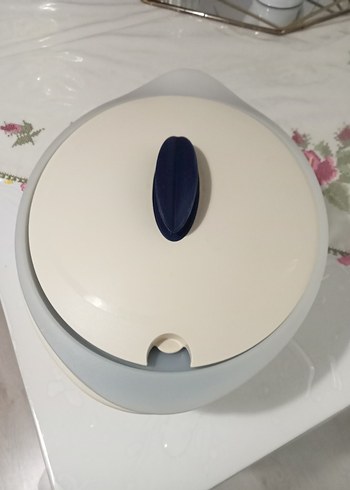 Beyaz Plastik Kapaklı Saklama Kabı